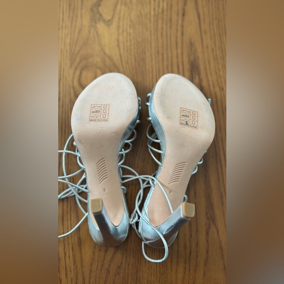 NWT Paige Silver Strappy High Heel Sandals size 8 - Picture 10 of 10